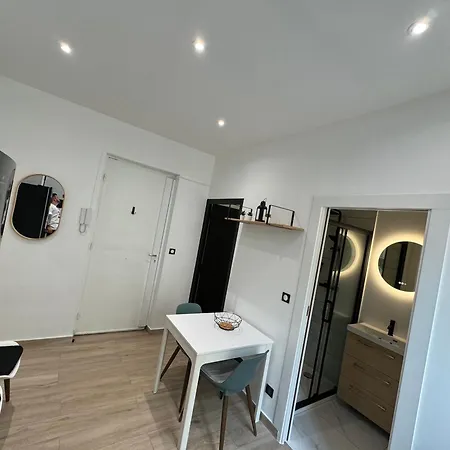 Beau 3 Pieces Proche Du Port De Daire *